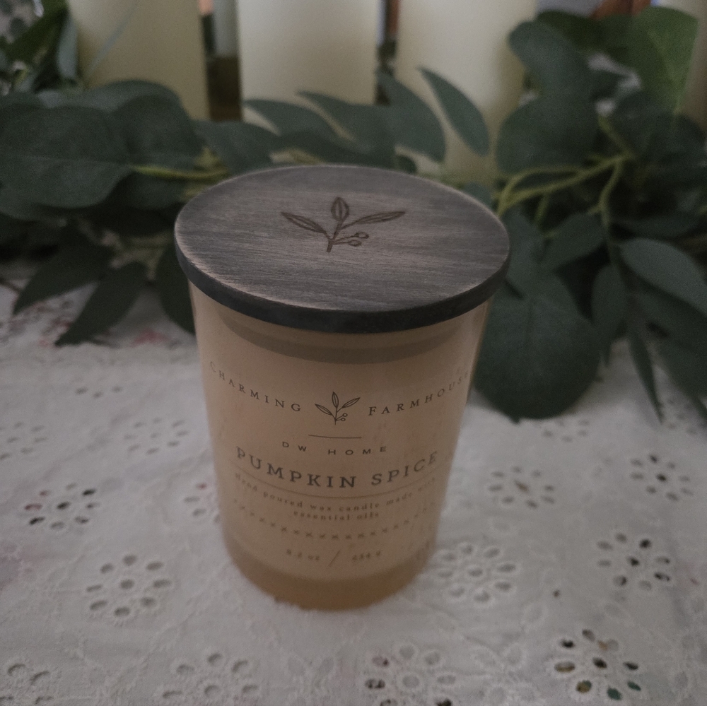 Pumpkin Spice Candle - Cream - Picture 2 of 5